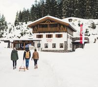 die Wagner Hütte im Winter