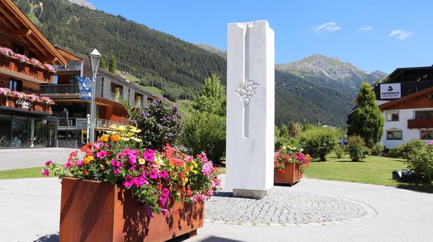 Schlanders Denkmal in St. Anton